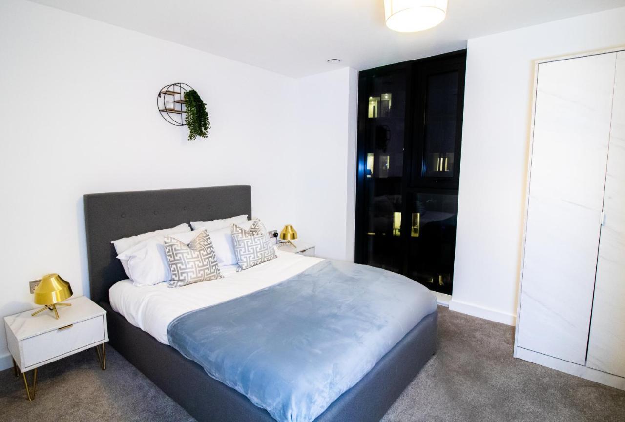 Beautiful Place - 2 Bedroom Apartment On Broad Street Birmingham Eksteriør billede